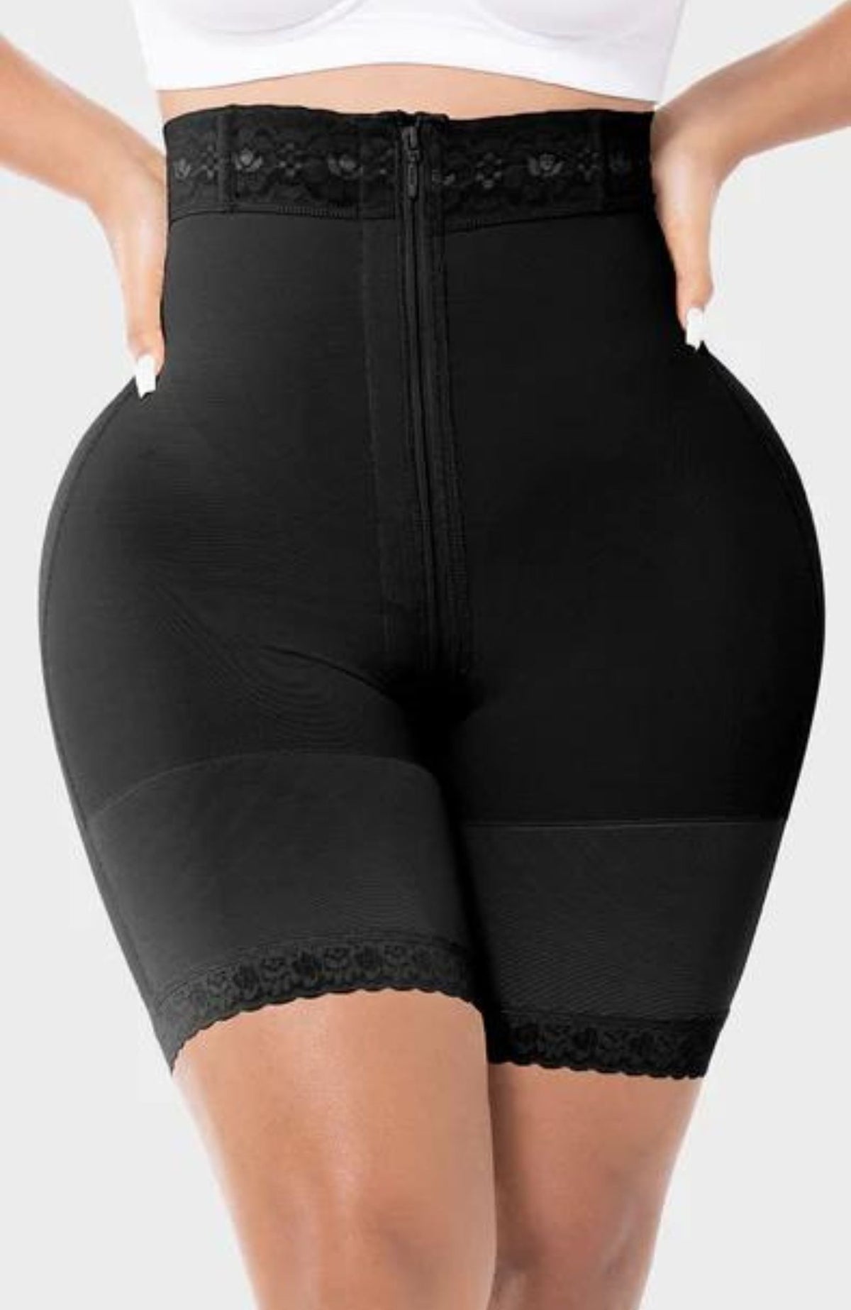 00728  Hourglass Tipe Short M&D  With Zipper