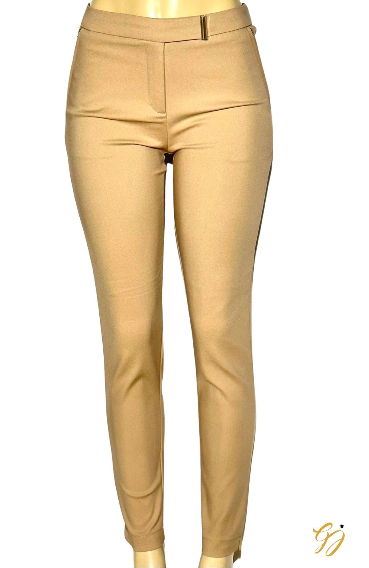 Pantalones casuales elegantes