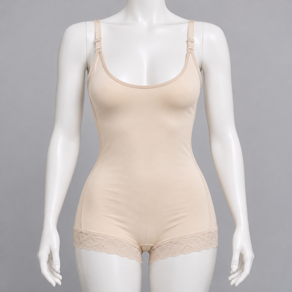 Body AM9001 beige en maniquí, frente