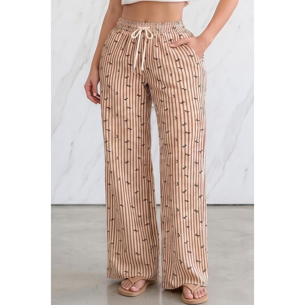 espresso pantalón con modelo 1024x1024