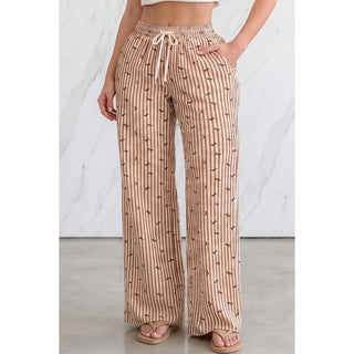 espresso pantalón con modelo 1024x1024