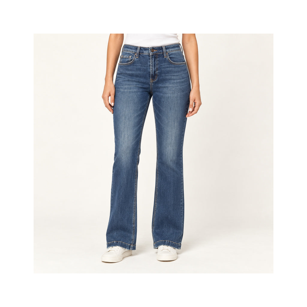 Jeans en modelo — imagen generada con IA
