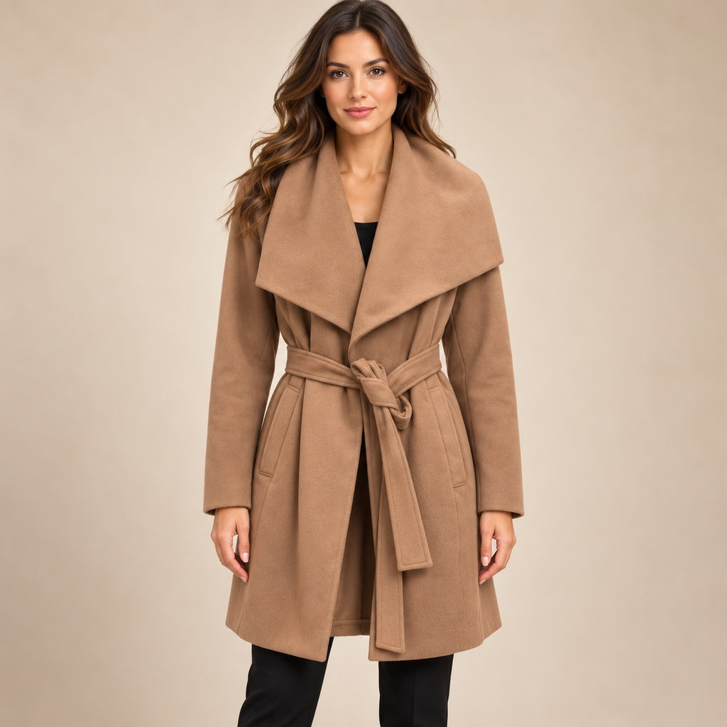Abrigo HDJ 32280 coco con modelo