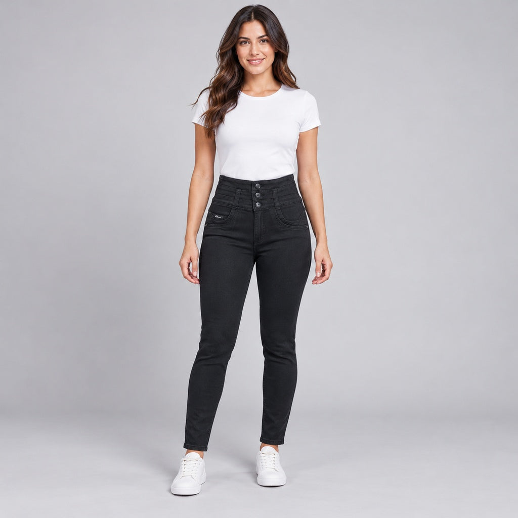 Jeans colombiano 2216A negro en modelo completa