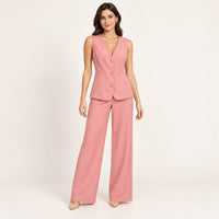Modelo virtual creada con IA — Conjunto Elegancia Rosa – 46680