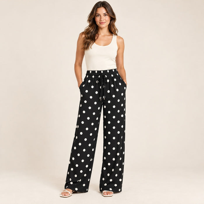 Modelo virtual creada con IA — black wide leg pants white polka dots and waist drawstring
