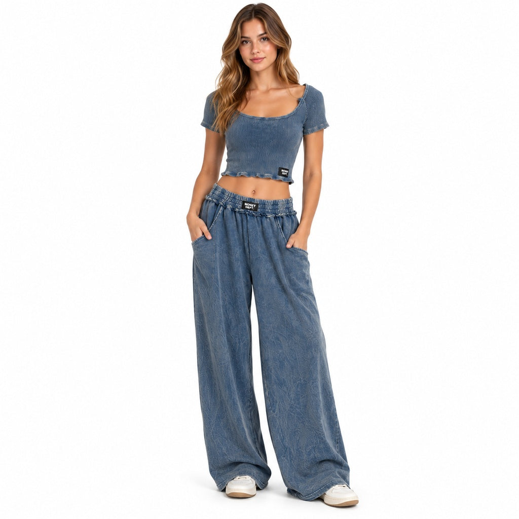 Conjunto Casual Lavado 2334 azul en modelo virtual creada con IA