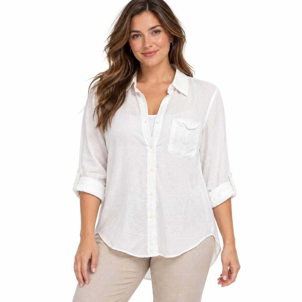 Camisa estilo 10330-blanco, foto con modelo sobre fondo blanco