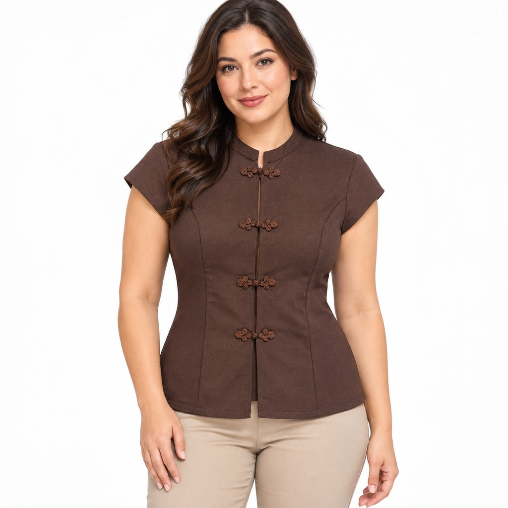 Top 26178-marron en modelo, fondo blanco