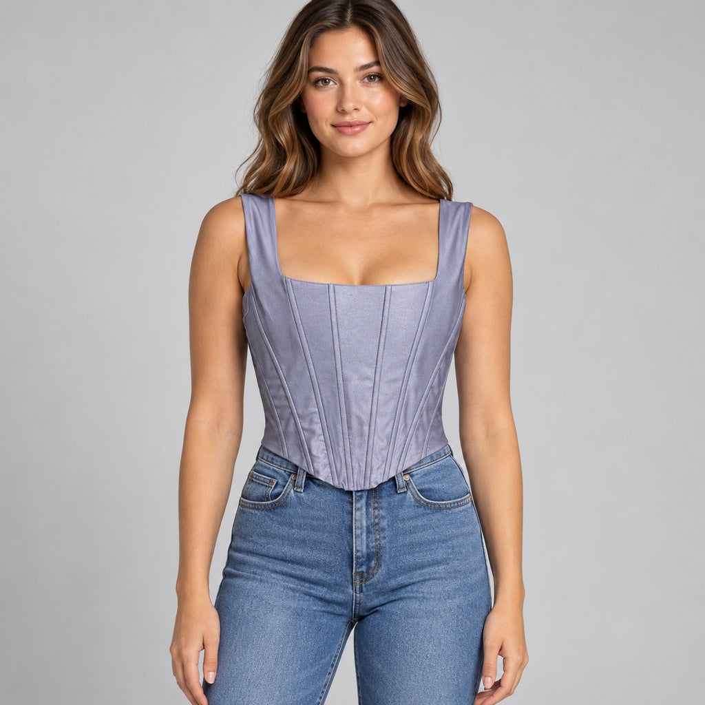 Top ASA morado en modelo