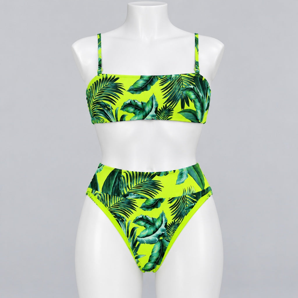 Traje de baño 2517 verde tropical en maniquí