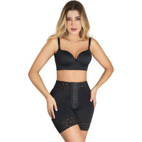 4520 - Short Gluteus Enhancer With Hooks