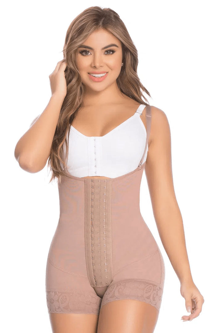 09066 Delie Short Shapewear